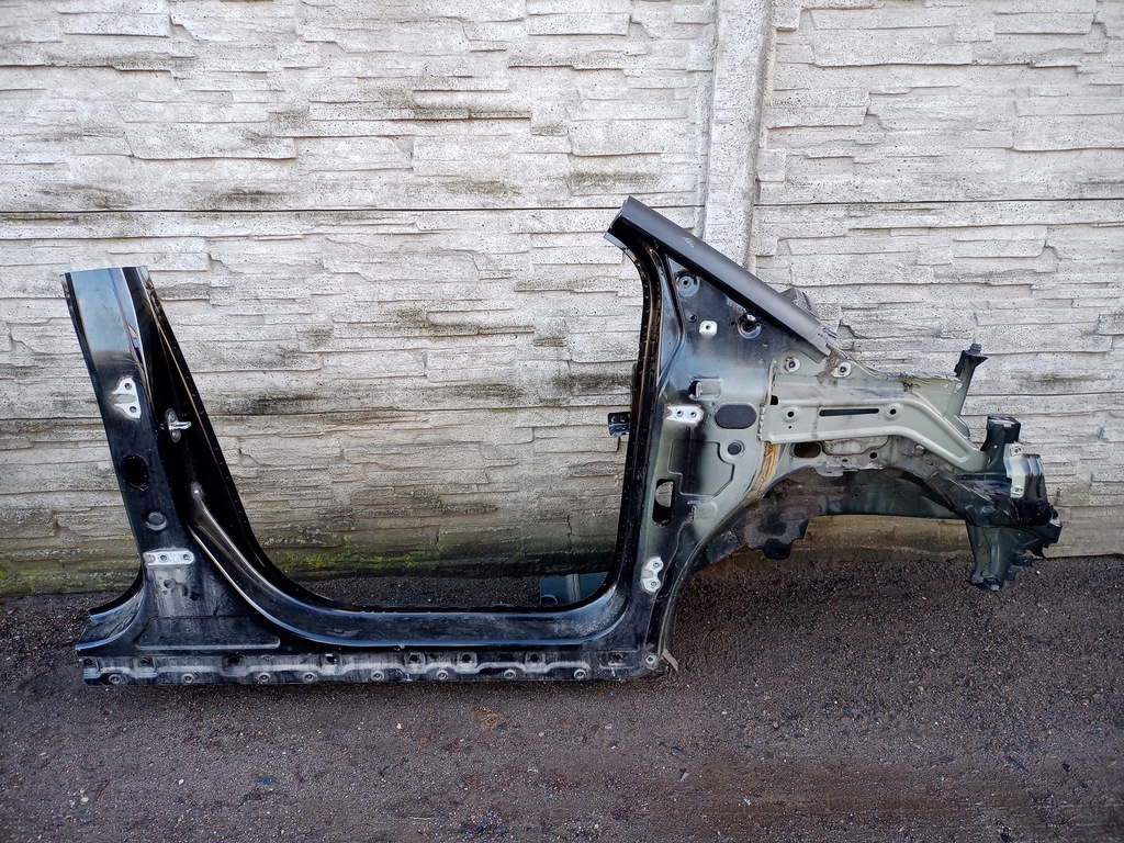 фото №1, Правая передняя четверть порог citroen c3 aircross