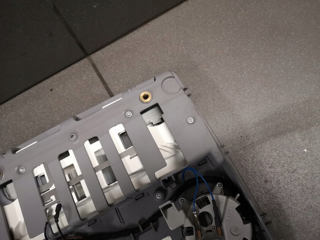 фото №11, Лампа стельовий vw phaeton 3d0947136