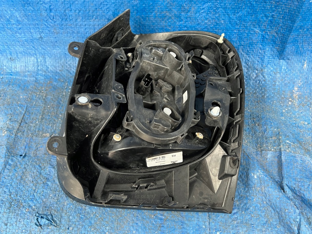 фото №2, Smart w453 forfour ліва задня лампа