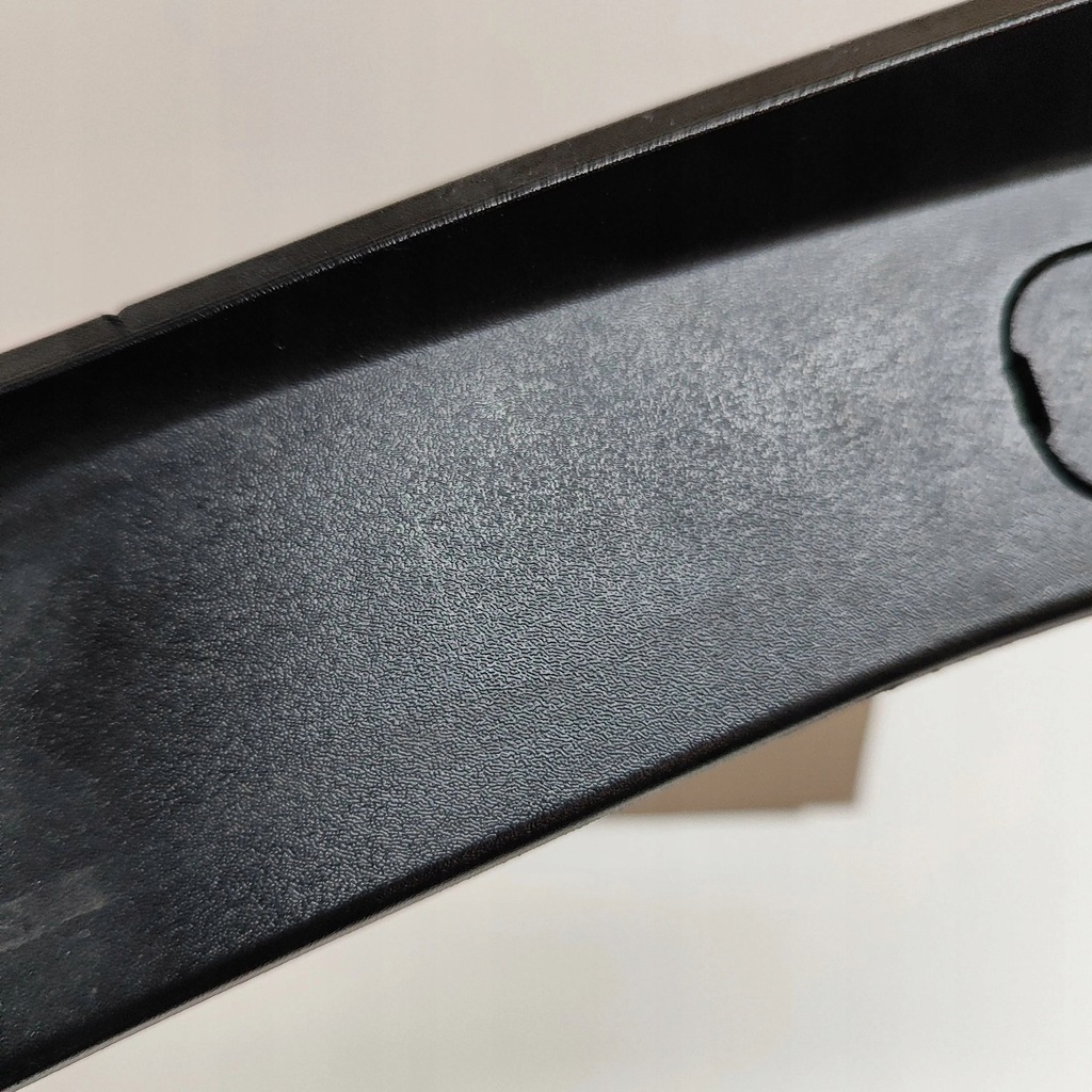 фото №5, Kia ev6 2022 правая сторона молдинг pod фара задняя