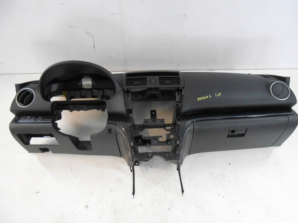 фото №1, Приборная панель приборная консоль mazda6 mazda 6 gh #