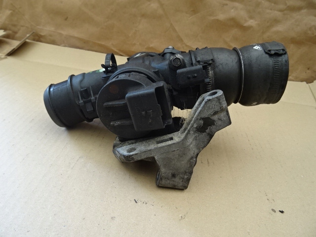 фото №5, Дросельна заслінка peugeot 308 9660030480