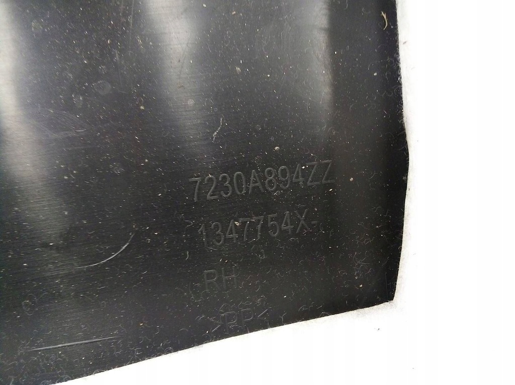 фото №11, Mitsubishi outlander 2018 обшивка / оббивка / багажника права сторона