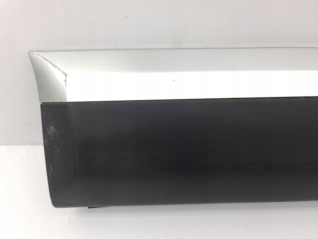 фото №9, Peugeot 2008 ii 2021 правая сторона молдинг дверь передних