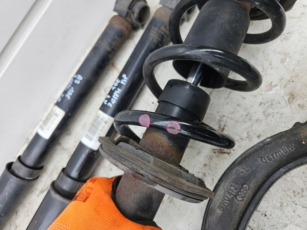 фото №11, Амортизаторы подвеска audi a7 4g c7 3.0t quattro пружины 1be -20mm