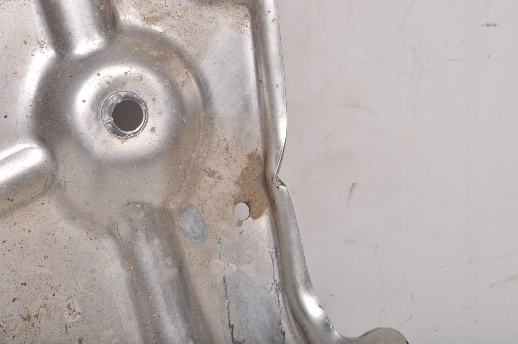 Bmw i4 g26 edrive40 340km захист плита під  двигун 7915376 Оригінал