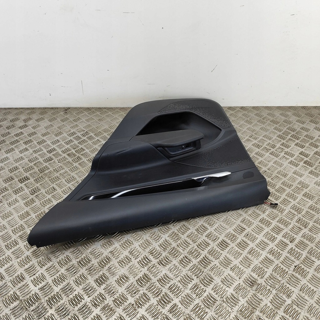 фото №5, Skoda enyaq iv 2023 правая сторона обшивки / обшивка дверь задних