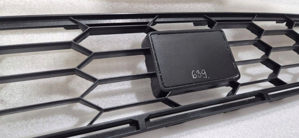 фото №6, Решітка середня бампера перед seat ibiza v 5 6f0