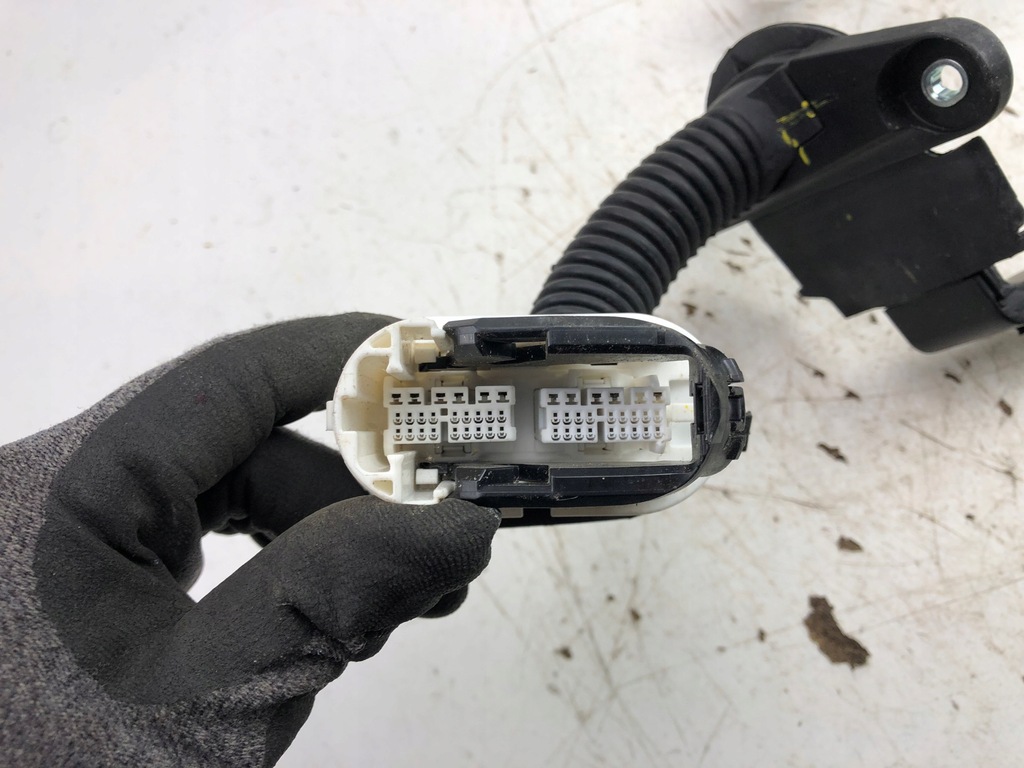 фото №8, Toyota c-hr джгут двері лівий перед 82152-f4300