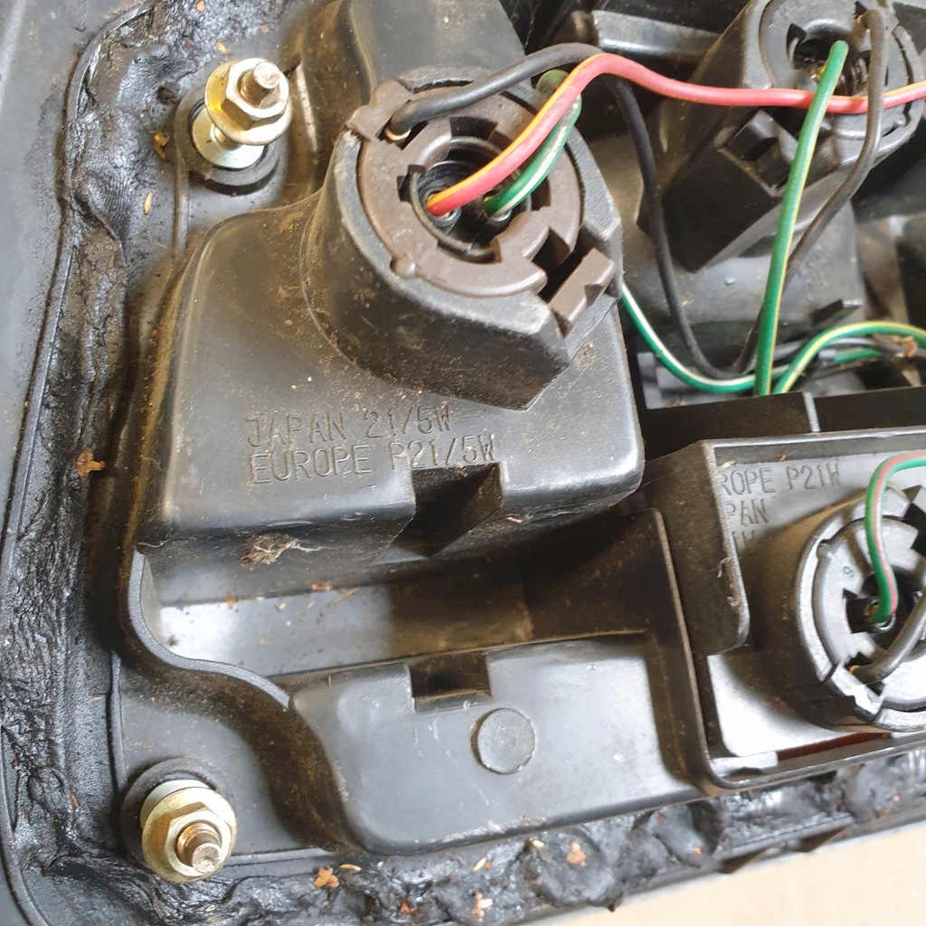 фото №12, Лампа задня правий задня nissan sunny ii n13 оригінальний номер eu