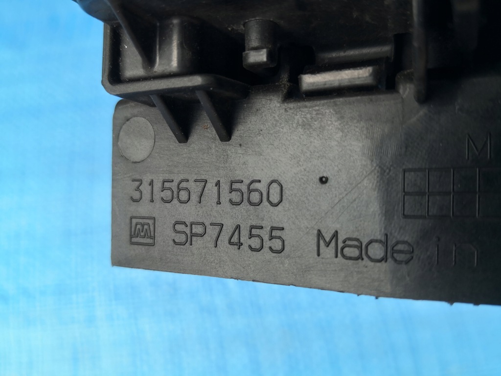 фото №12, Opel astra k v 15 впуск воздуха жалюзи 315671560