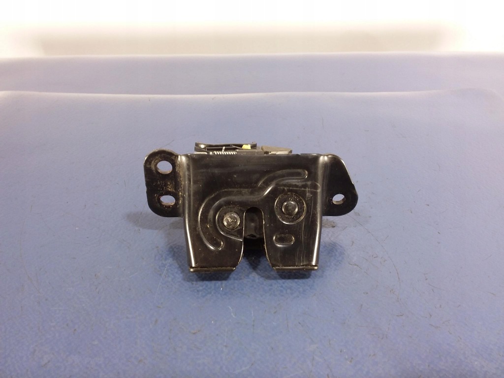 фото №1, Hyundai i10 i замок засувка кришки багажника