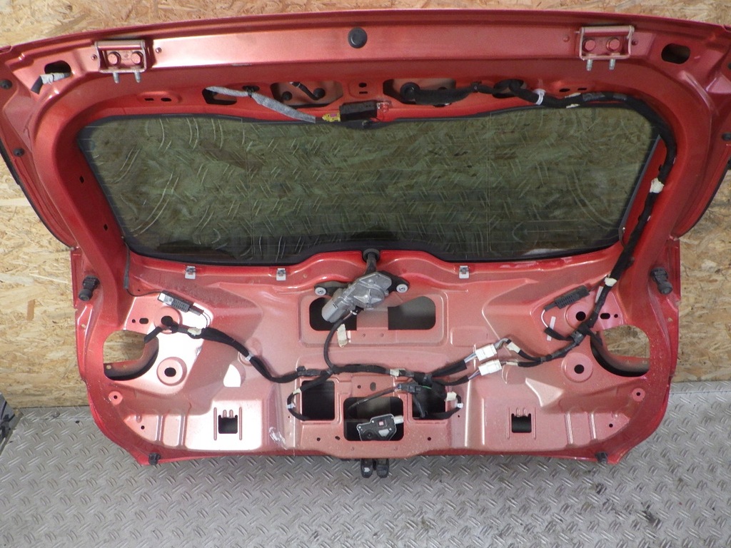 фото №8, Кришка багажника задня комплектна renault kadjar