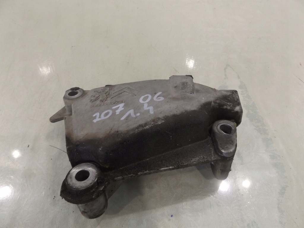 фото №1, 207 1,4 кронштейн двигателя