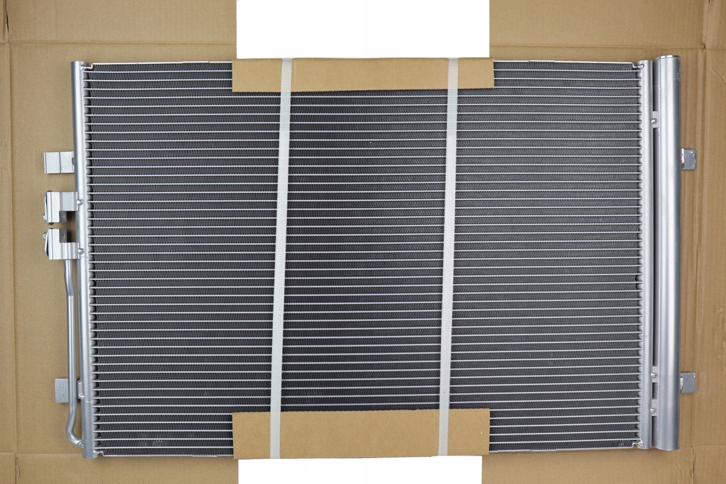 фото №1, Радиатор кондиционера vw atlas 2017 -