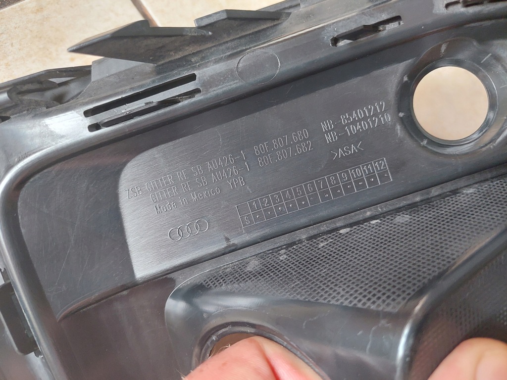 фото №9, Решітка бампера - правий перед - audi q5 ii fy - sportback - s-line - 80f