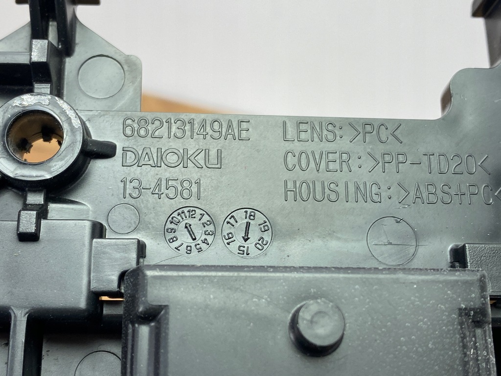 фото №5, Третий свет стоп-сигнал стоп dodge charger 2015+ usa