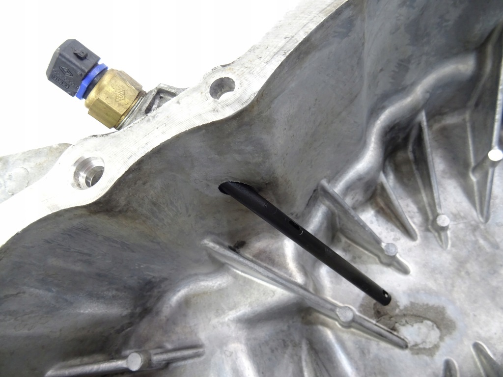 фото №10, Nissan juke lift поддон масляная 1.5 dci 111105878r