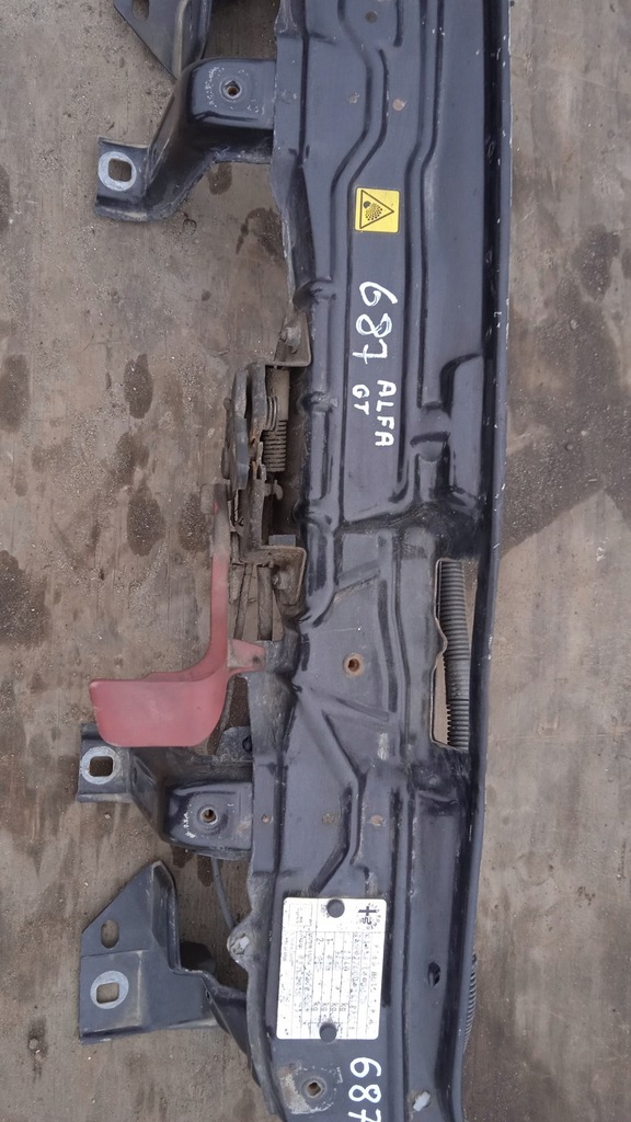 фото №2, Alfa romeo gt pas передний усилитель панель фары