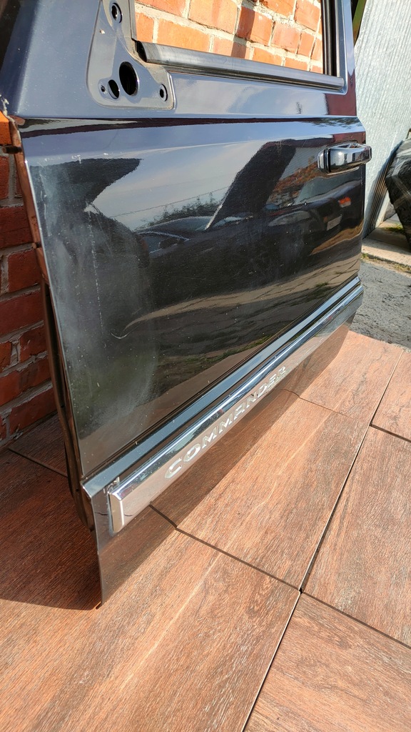 фото №8, Jeep commander 5-10r xk дверь левый перед чёрные