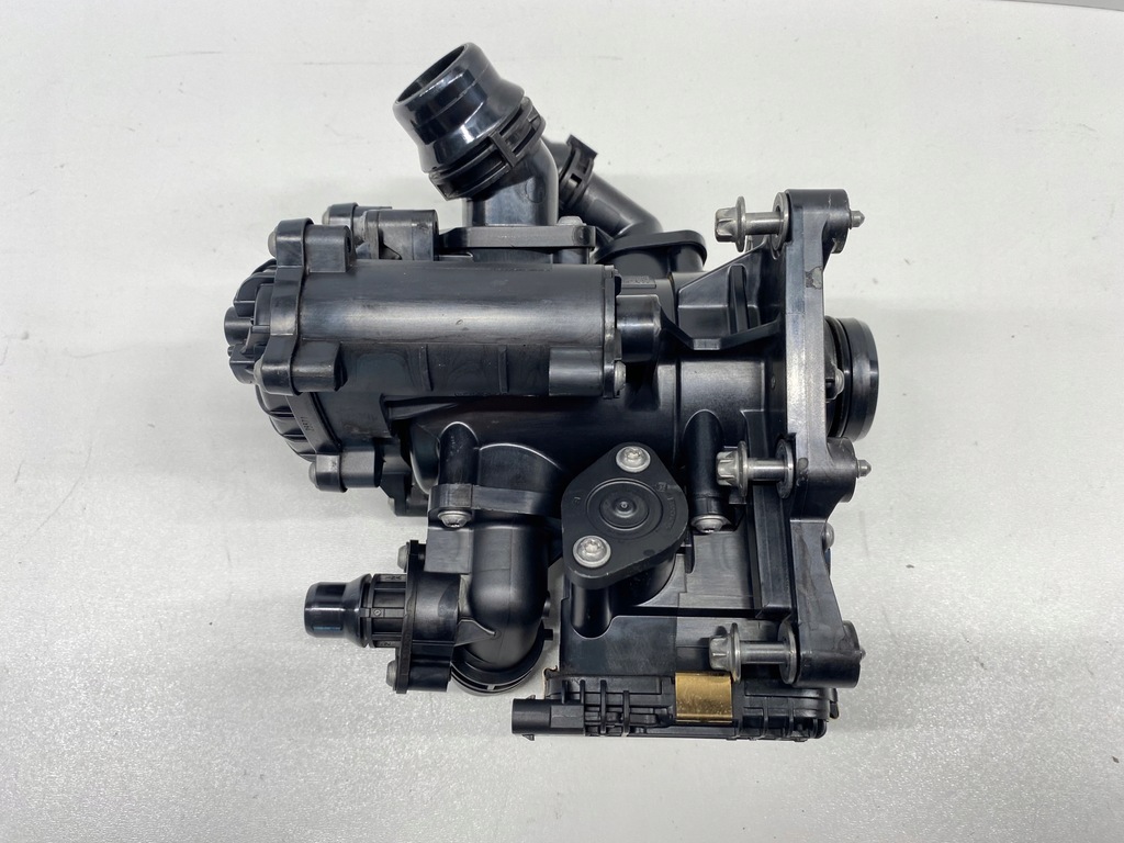 фото №1, Модуль тепла корпус термостата насос wody bmw 2 f45 f46 f40