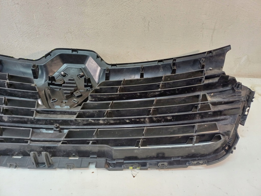 Решётка радиатора решётка радиатора бампера перед renault trafic iii 3 po pierwszym рестайлинг 19- в Украине