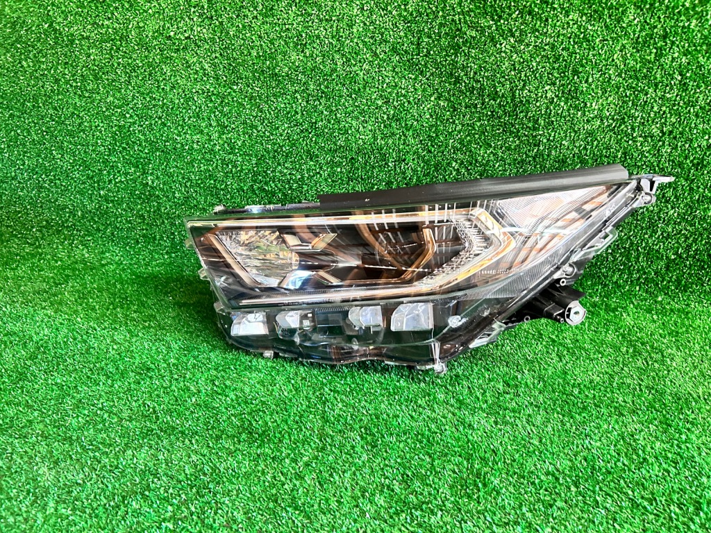 фото №1, Фара левый toyota rav4 v full led