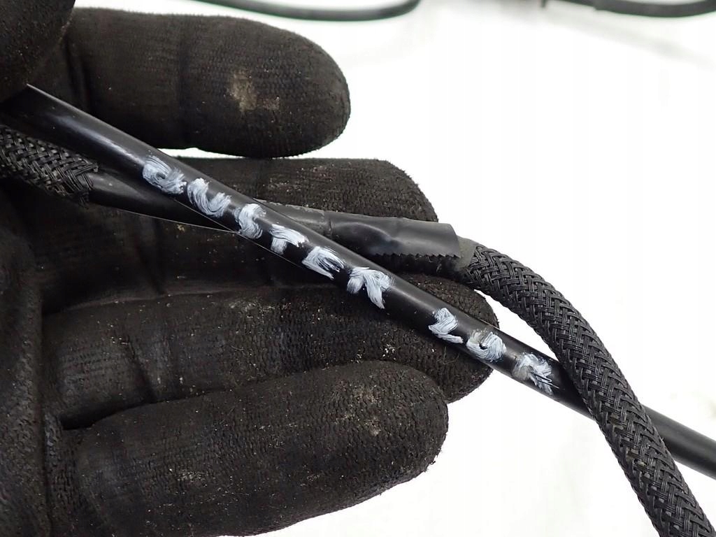 фото №9, Шланг трубка электропроводка adblue 204207623r dacia duster ii 1.5 blue dci 20r