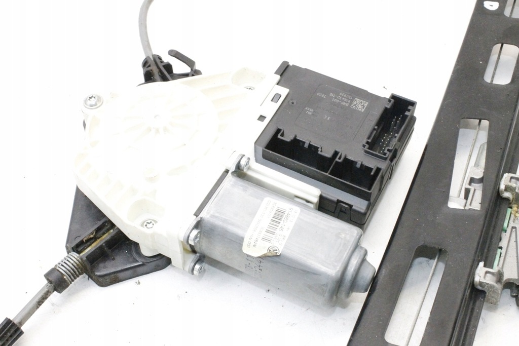 фото №6, Підйомник скло правих передніх двері vw cc 358 3c8959701 2.0l дизель