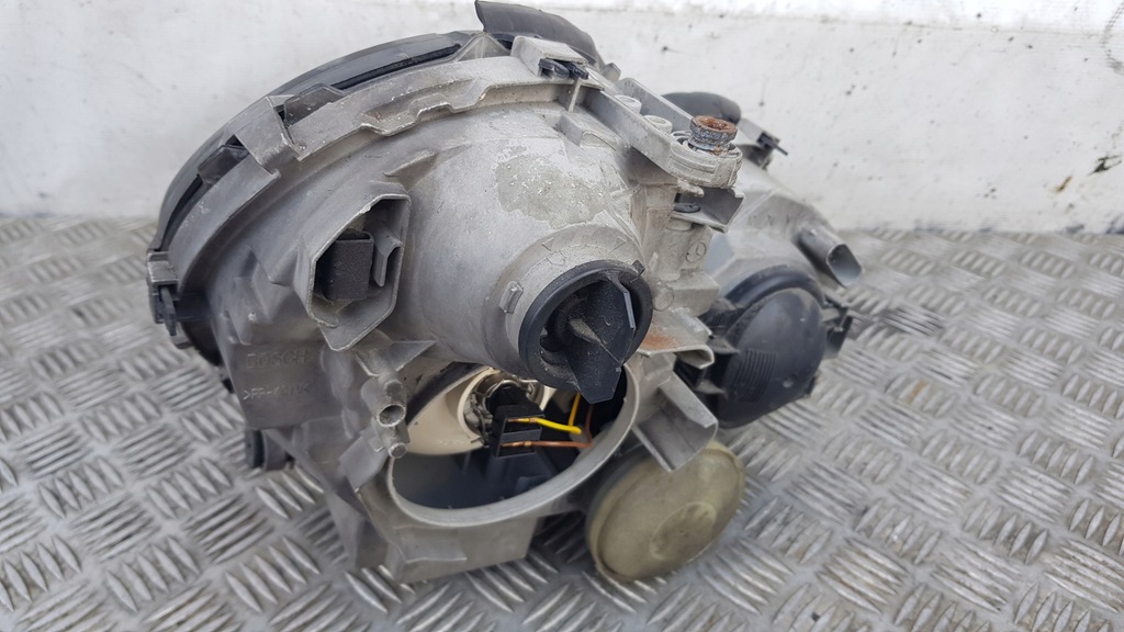 фото №11, Mercedes w203 лампа ліва права перед передня