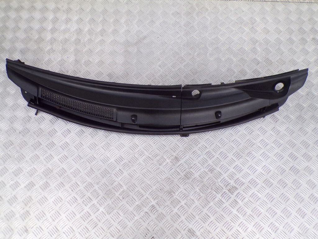 Купити Жабо toyota yaris 2 06r європа