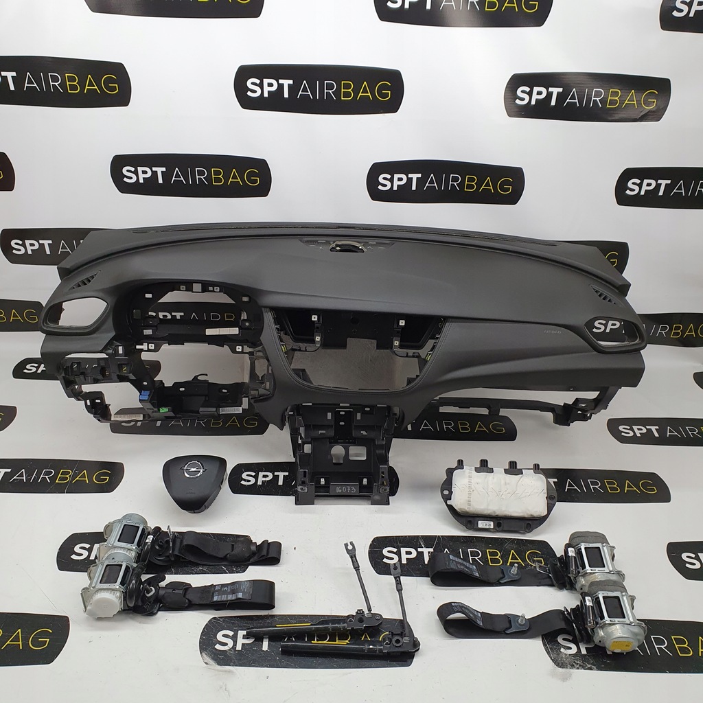 фото №1, Grandland приборная панель консоль подушки безопасности ремни подушка безопасности