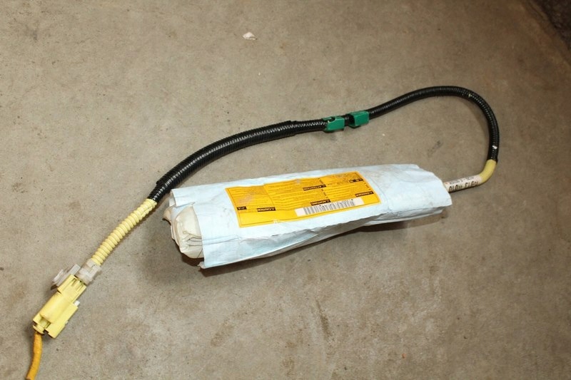 фото №1, Toyota previa ii 05 подушка сиденье левый перед