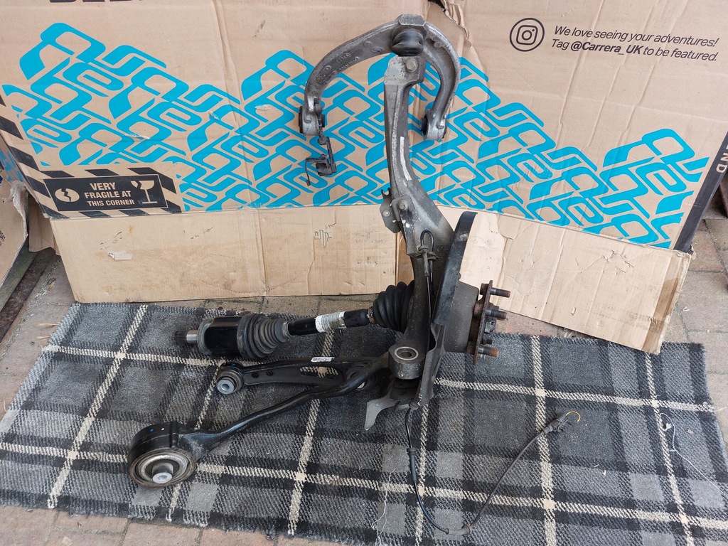 фото №1, Поворотный кулак левая перед приводной вал range rover sport l494