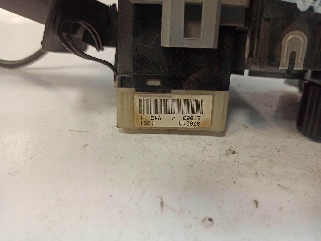 фото №11, Renault kangoo i переключатель комбинированный 8200029694f