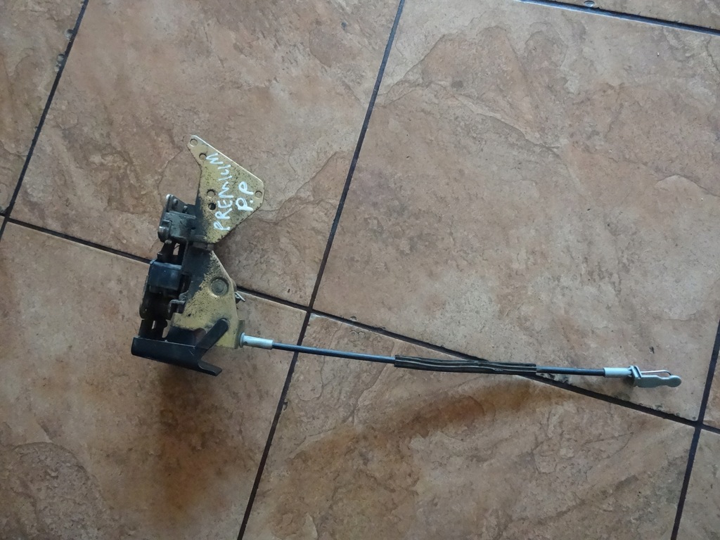 фото №1, Renault premium замок правый перед