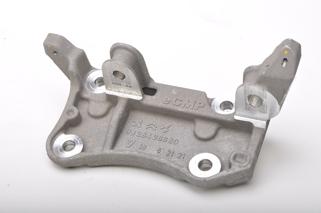 фото №1, Citroen c4 iii e-c4 кронштейн кронштейн 9826426680