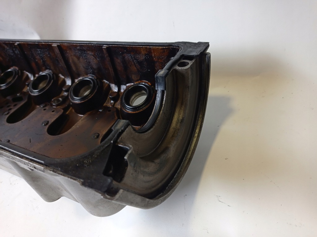 фото №7, Кришка клапанів honda civic vi 1.4 16v d14a3