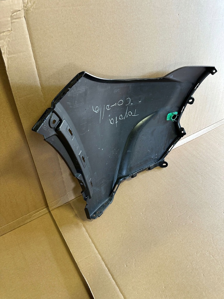 фото №7, Toyota corolla cross 21r- уголок бампер левый передний перед