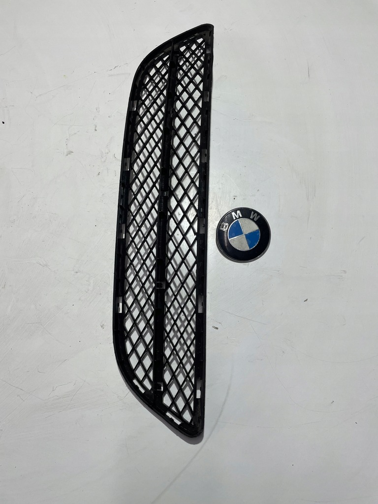 фото №13, Решітка середня бампера перед bmw e90 e91 7134074