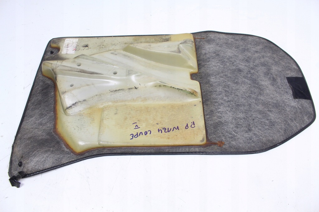фото №4, Килимок обшивка перед mercedes w124 coupe 90r.