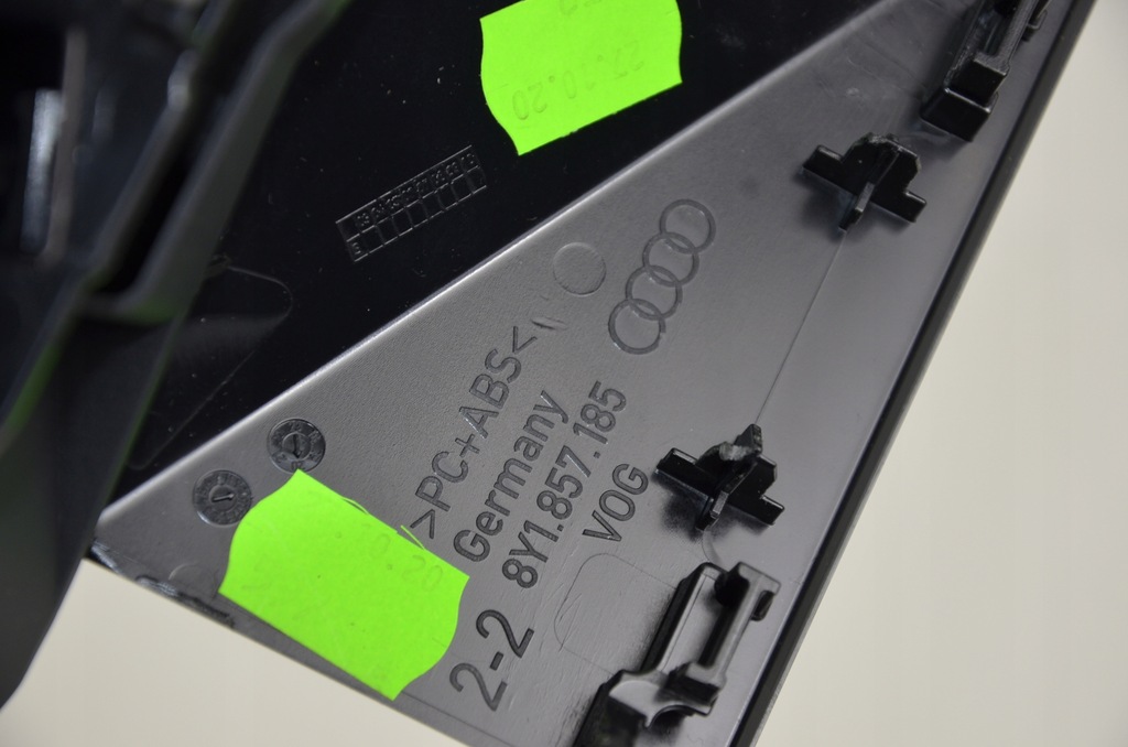 фото №10, Audi a3 молдинг dekor панелі piano black 8y1857304