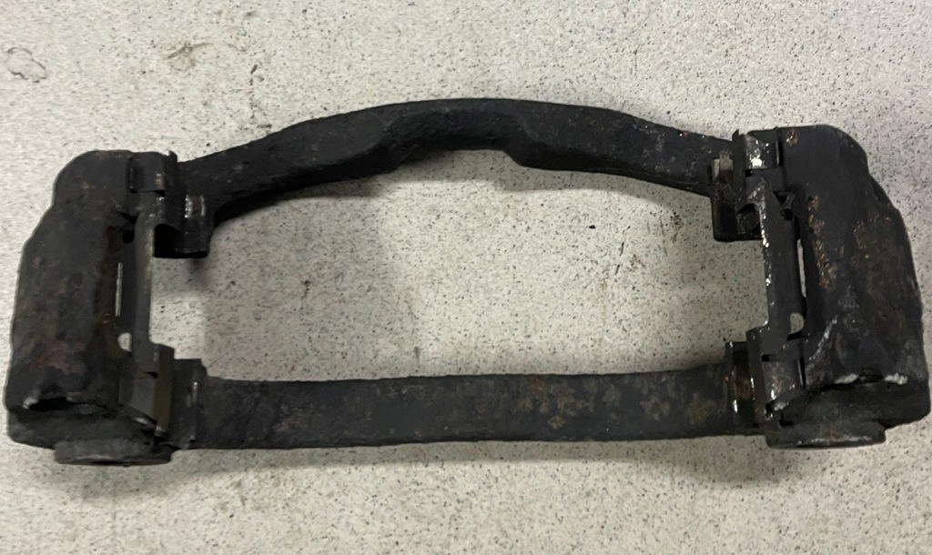 фото №5, Скоба łoże гальмівна колодка перед iveco daily 35s 35c 06-14