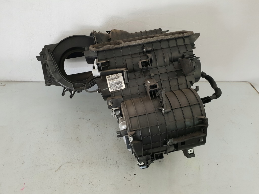 фото №1, Renault scenic ii lift 09r обігрівач europa