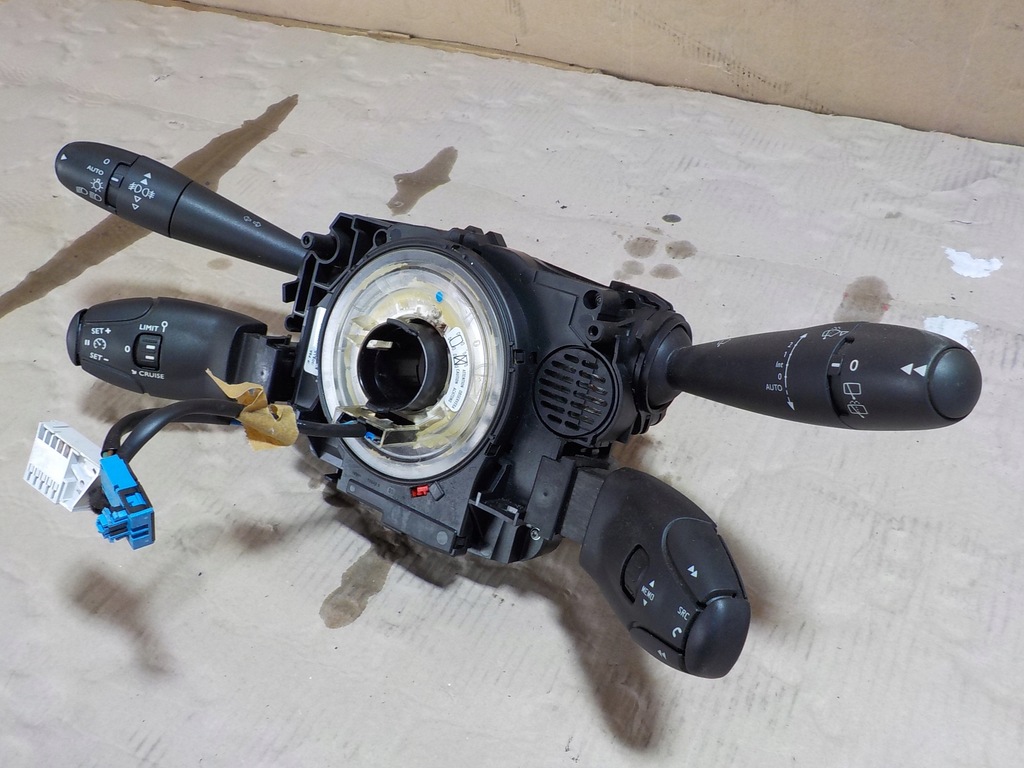 фото №7, Citroen ds3 переключатель комбинированный подрулевой переключатель 1.6 ehdi