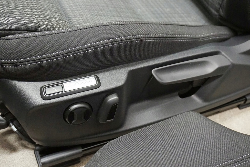 фото №10, Сиденья заднее сиденье обшивки vw passat b8 lift