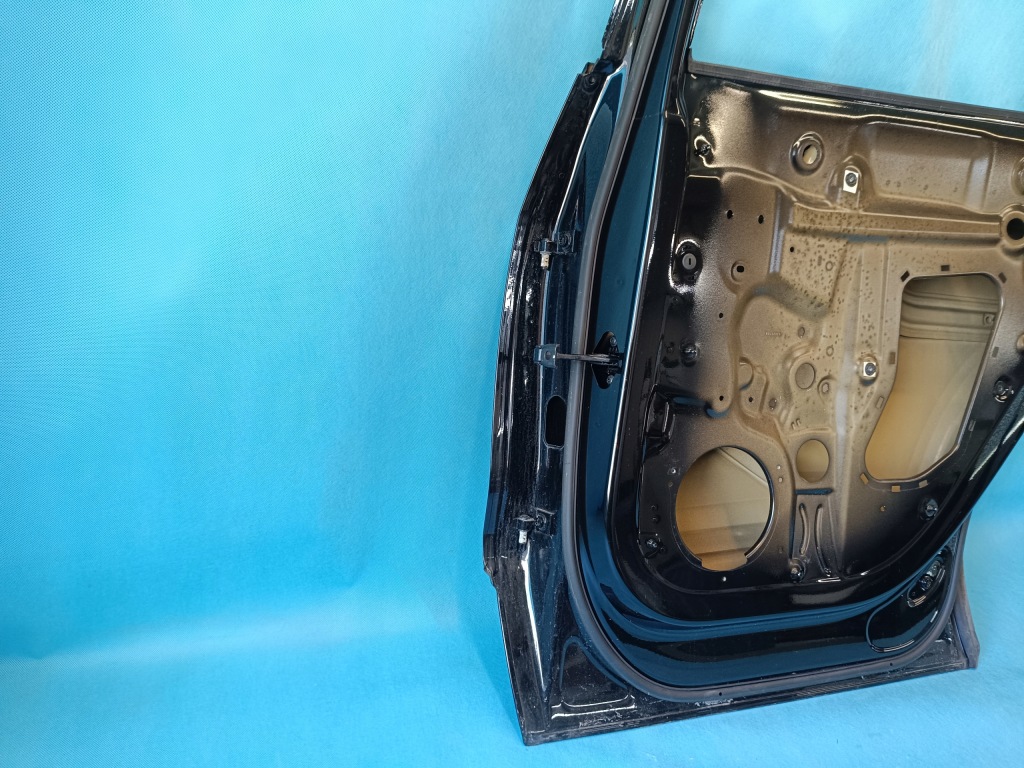 Audi q8 e-tron 55 quattro 300kw 2019 r двері праві задній 4ke833052a ly9t Доставка