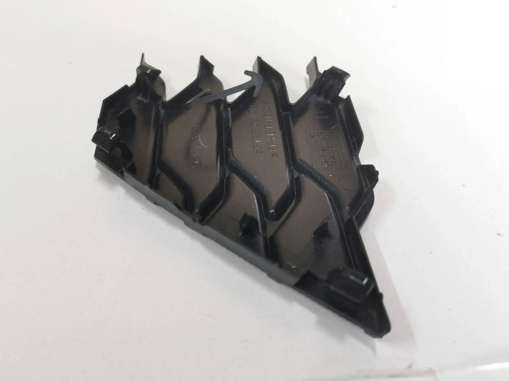 фото №8, Заглушка ґрати центральної, захист фаркоп toyota corolla e21 przed lift 7.140