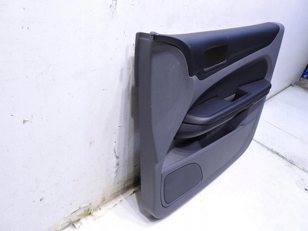 Оббивка двері правий перед ford focus mk2 lift Доставка