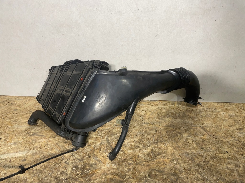 фото №1, Porsche cayman 982 boxster 718 труба воздухозаборник воздуха 982129531a